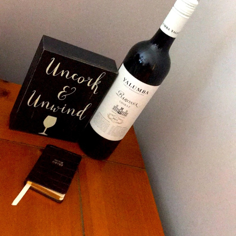 Mini Wine 🍷 Notebook